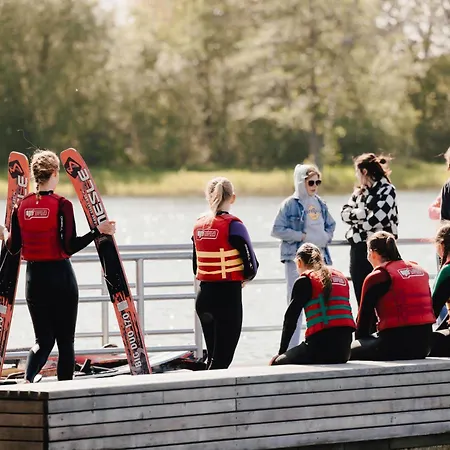 Seeparx Wakehouse Prázdninový dům *